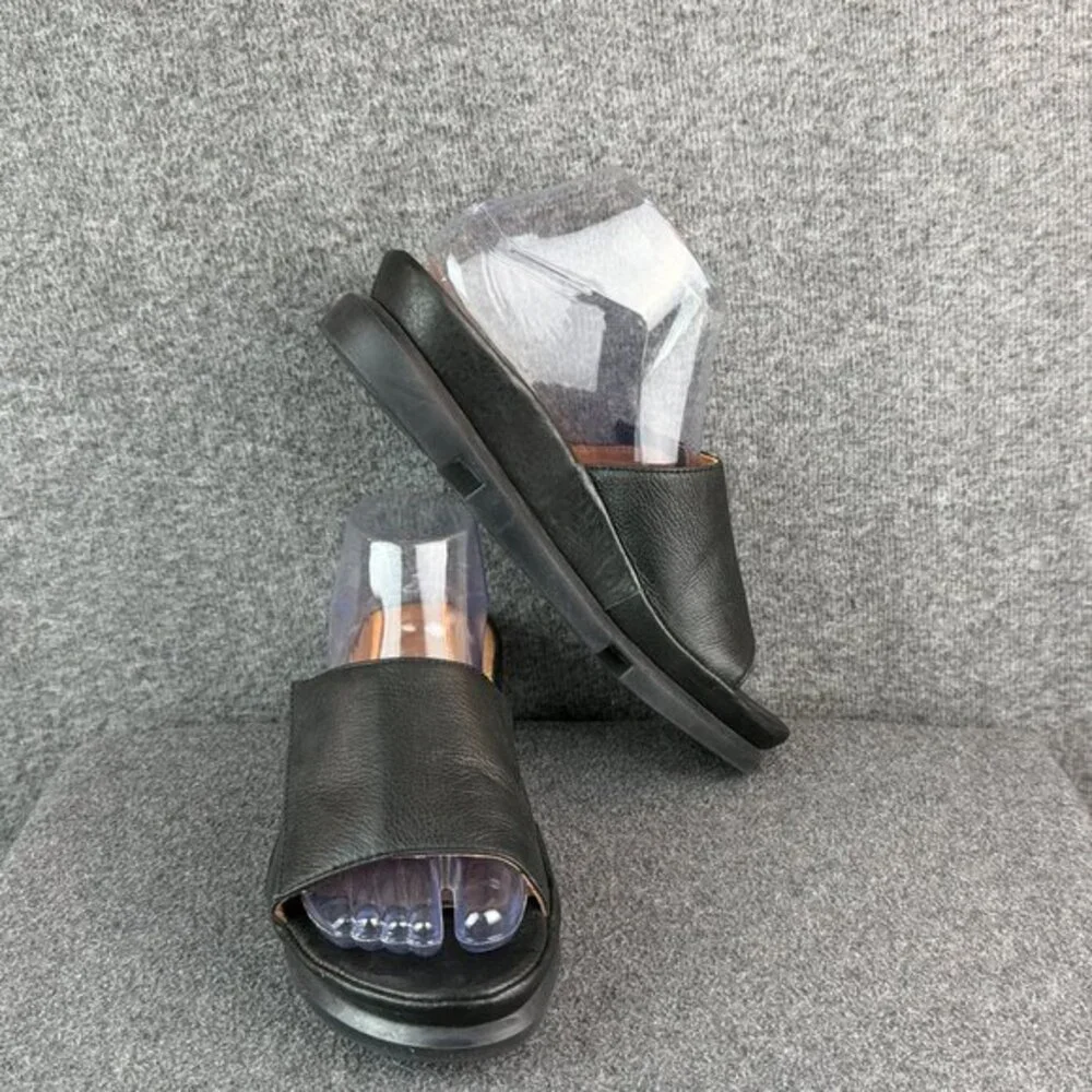 L’Amour Des Pieds Vester Black Leather Slide‎ Sandals Women’s 8M